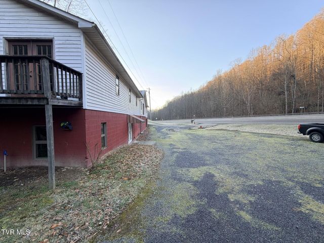 14229 Bull Run Road, Coeburn, VA 24230
