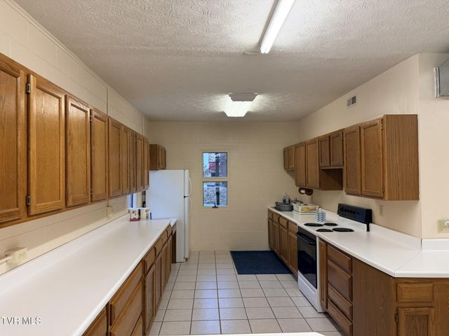 14229 Bull Run Road, Coeburn, VA 24230