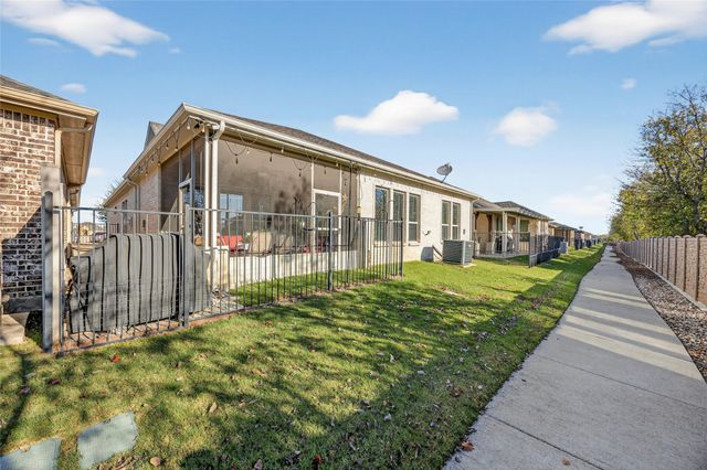 2702 Esplanade Boulevard 2702, Mansfield, TX 76063
