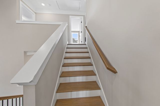 1705 Sulphur College Rd, Hartsville, TN 37074