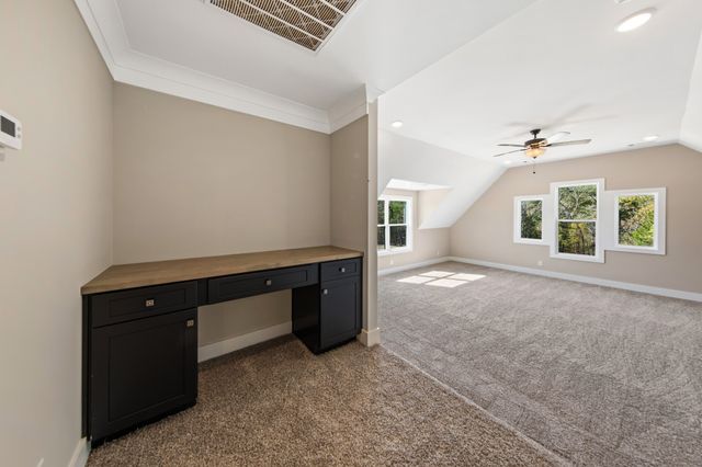 1705 Sulphur College Rd, Hartsville, TN 37074