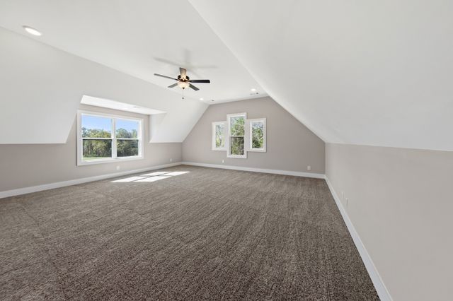 1705 Sulphur College Rd, Hartsville, TN 37074