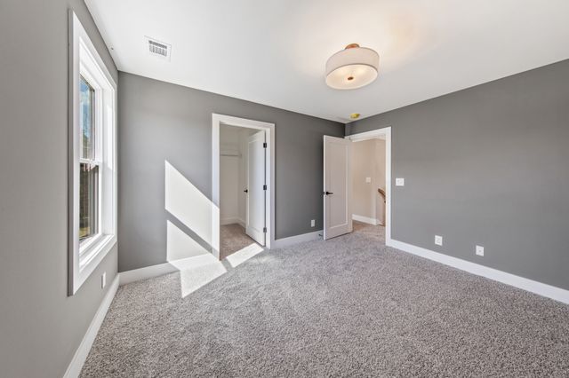 1705 Sulphur College Rd, Hartsville, TN 37074