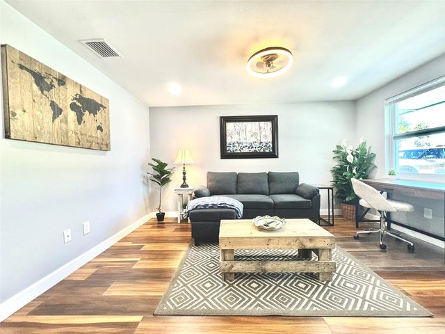 10656 101ST AVENUE, Seminole, FL 33772