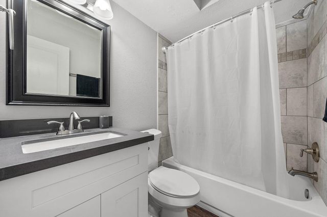 12633 Memorial Drive 132, Houston, TX 77024