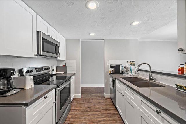 12633 Memorial Drive 132, Houston, TX 77024