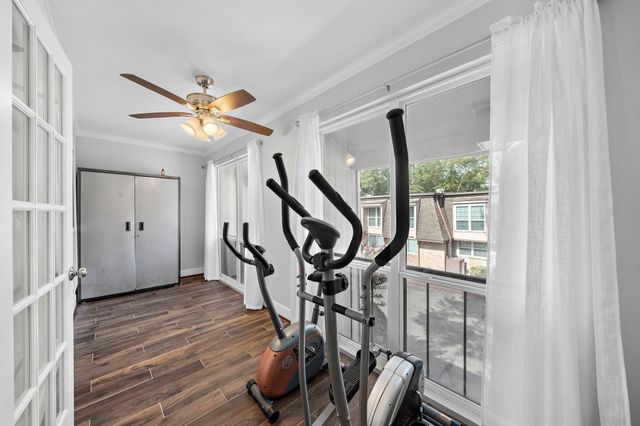 12633 Memorial Drive 132, Houston, TX 77024