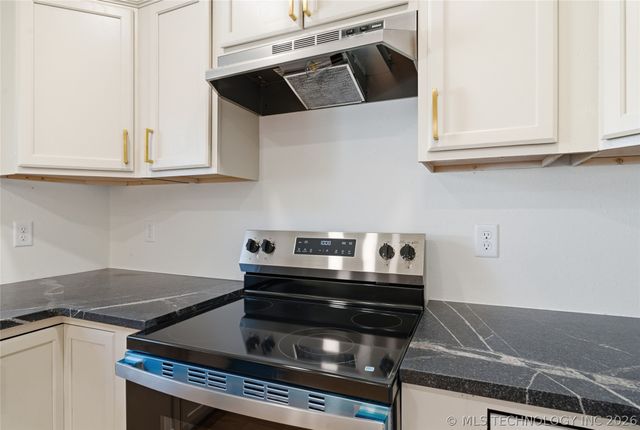 517 S 79th East Avenue, Tulsa, OK 74112