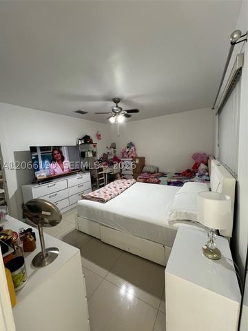 467B E 13th St 467B, Hialeah, FL 33010