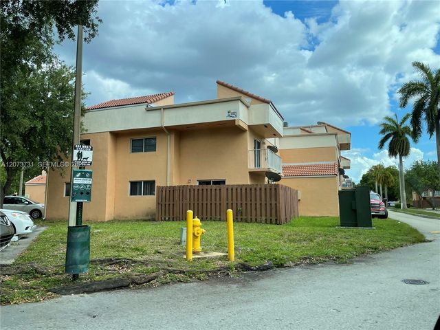 14911 SW 80th Street 203, Miami, FL 33193