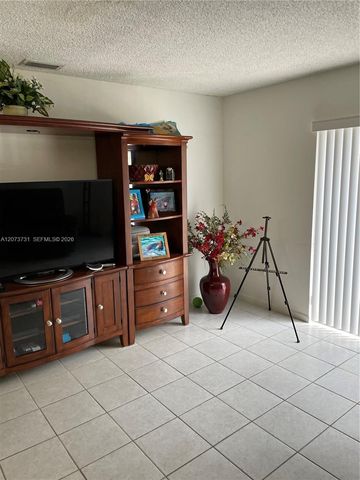 14911 SW 80th Street 203, Miami, FL 33193