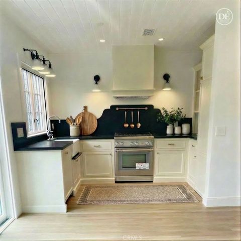 2851 Terry Road, Laguna Beach, CA 92651