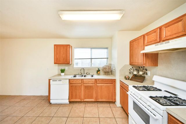 22815 Sherioaks Lane, Spring, TX 77389