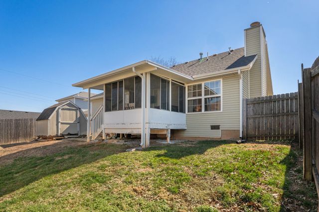 721 W Butterfield Drive, Nixa, MO 65714