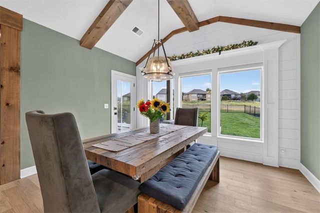 1149 Creekmoor Drive, Raymore, MO 64083