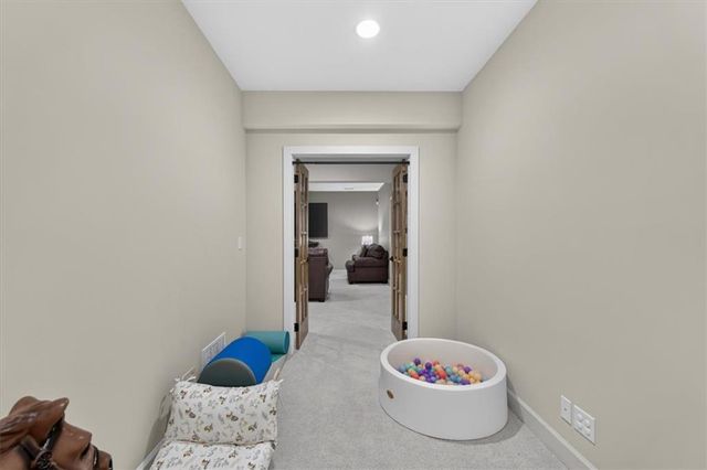 1149 Creekmoor Drive, Raymore, MO 64083