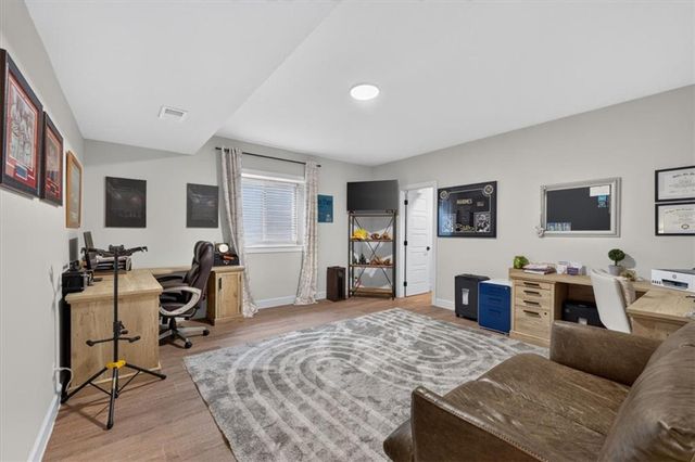 1149 Creekmoor Drive, Raymore, MO 64083