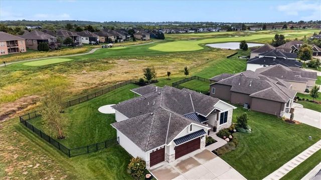 1149 Creekmoor Drive, Raymore, MO 64083