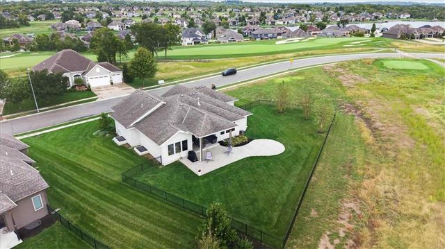 1149 Creekmoor Drive, Raymore, MO 64083