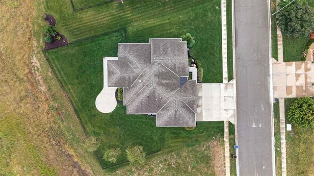 1149 Creekmoor Drive, Raymore, MO 64083