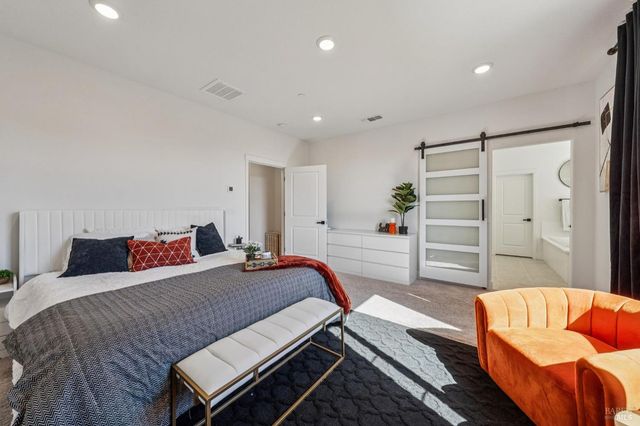 2915 Shaver St, Fairfield, CA 94533