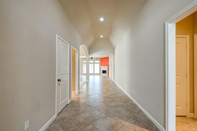 6206 Falling Briar Lane, Sugar Land, TX 77479