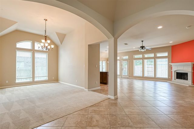 6206 Falling Briar Lane, Sugar Land, TX 77479