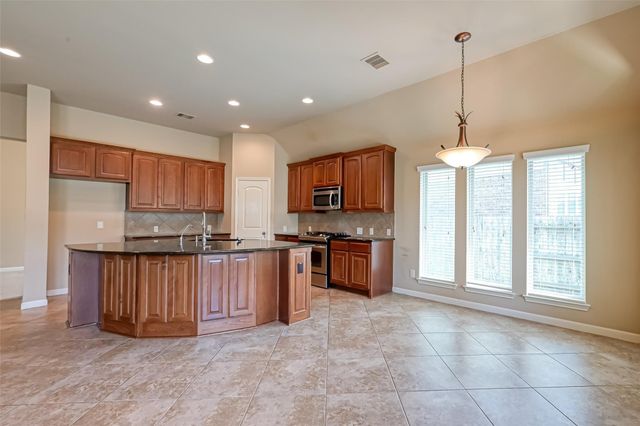 6206 Falling Briar Lane, Sugar Land, TX 77479