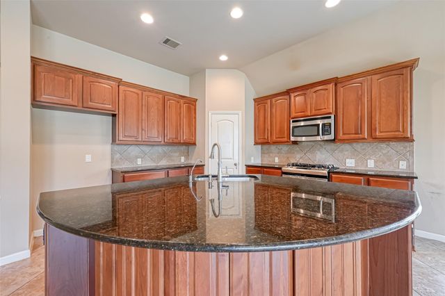 6206 Falling Briar Lane, Sugar Land, TX 77479