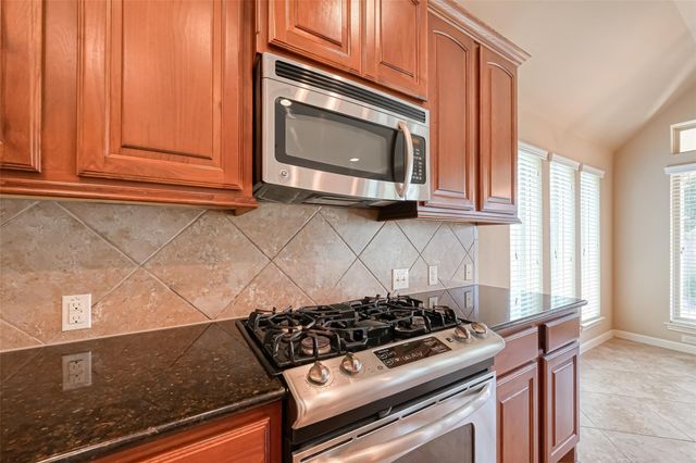 6206 Falling Briar Lane, Sugar Land, TX 77479