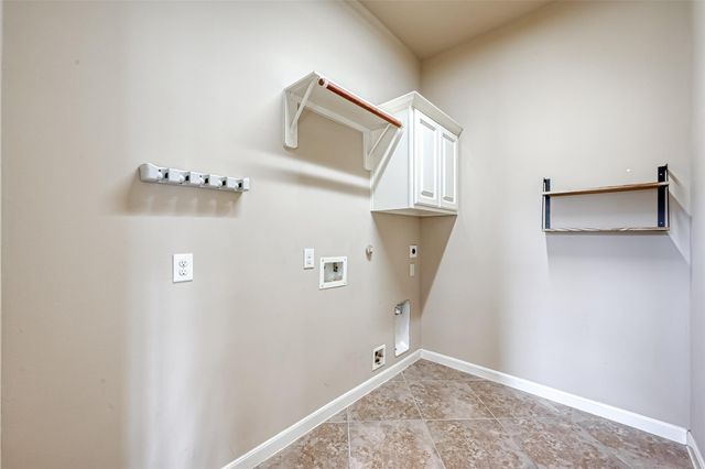 6206 Falling Briar Lane, Sugar Land, TX 77479