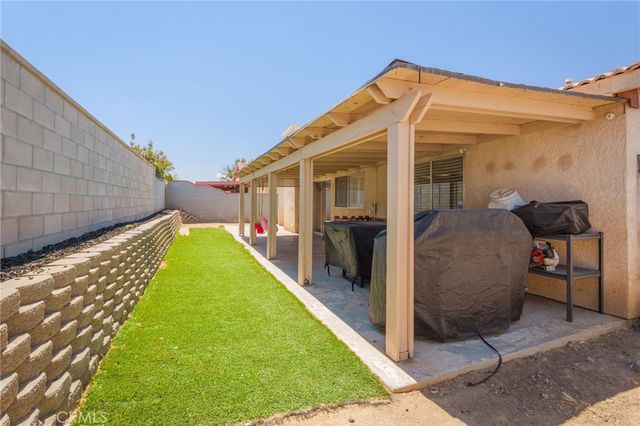 15213 Moonglow, Victorville, CA 92394