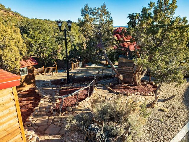 45450 W CEDAR ROCK RD, Fruitland, UT 84027