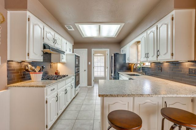 1021 Old Mill Circle, Irving, TX 75061