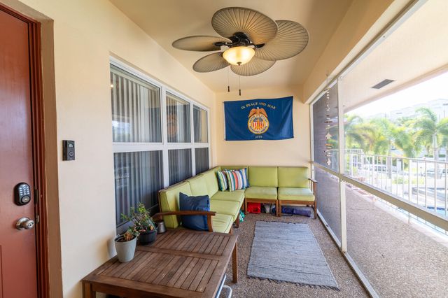 3215 NE 15TH Street 203, Pompano Beach, FL 33062