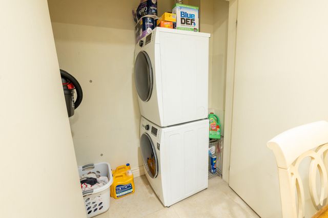 3215 NE 15TH Street 203, Pompano Beach, FL 33062
