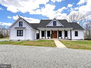 4600 MAGNOLIA HARBOUR DR, Spotsylvania, VA 22551