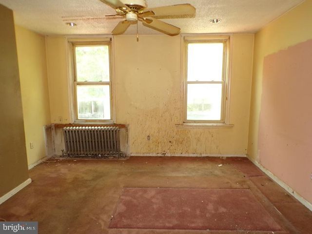 827 N NEWKIRK ST, Philadelphia, PA 19130