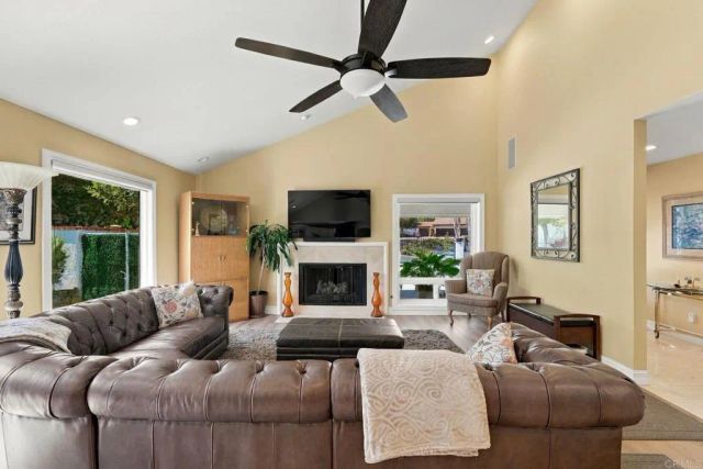 3102 Quiet Hills Place, Escondido, CA 92029