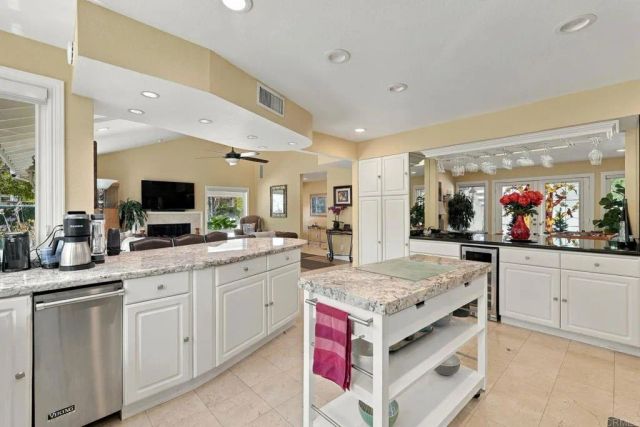 3102 Quiet Hills Place, Escondido, CA 92029
