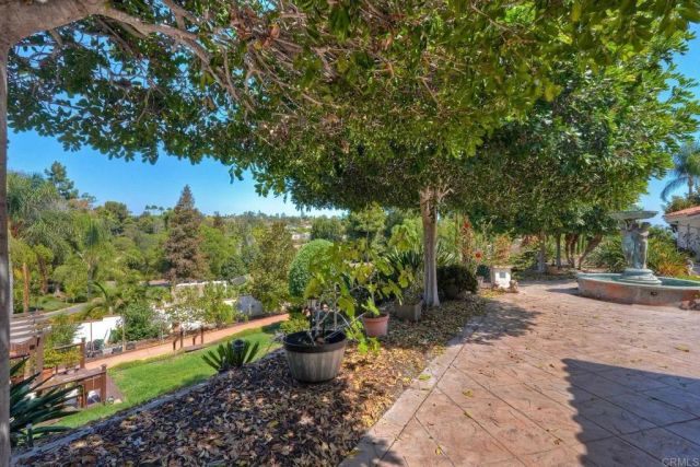 3102 Quiet Hills Place, Escondido, CA 92029