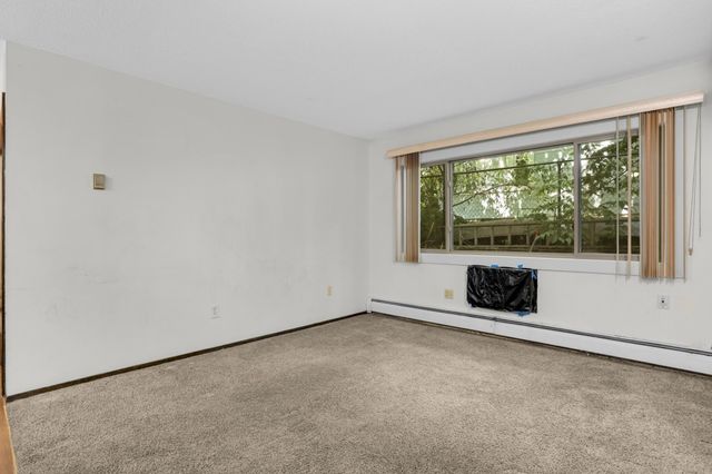 2446 Aldrich Avenue S 107, Minneapolis, MN 55405