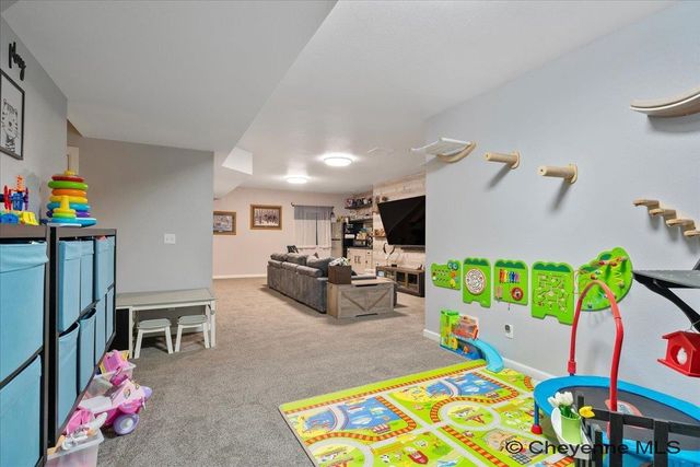 2130 BLUE NORTHER LN, Cheyenne, WY 82007