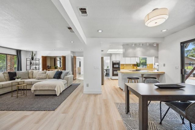 7822 Oak Glen Ln, Granite Bay, CA 95746