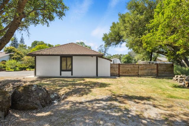 7822 Oak Glen Ln, Granite Bay, CA 95746