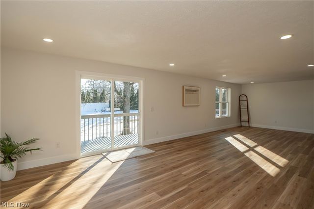 590 Eleanora Drive, Cuyahoga Falls, OH 44223