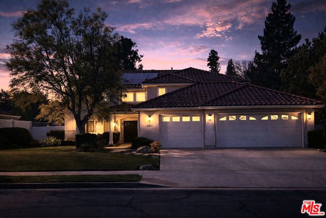 6221 Penfield Avenue, Woodland Hills (los Angeles), CA 91367