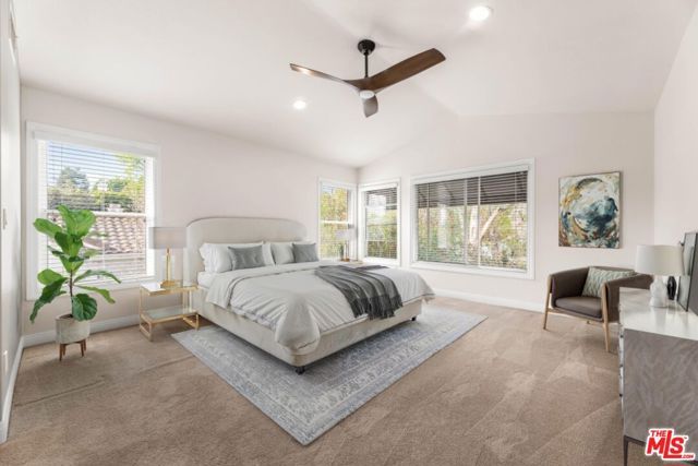 6221 Penfield Avenue, Woodland Hills (los Angeles), CA 91367