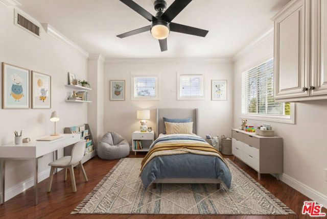 6221 Penfield Avenue, Woodland Hills (los Angeles), CA 91367