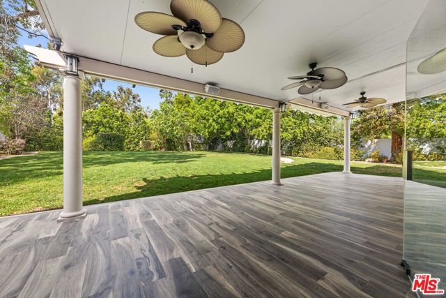 6221 Penfield Avenue, Woodland Hills (los Angeles), CA 91367